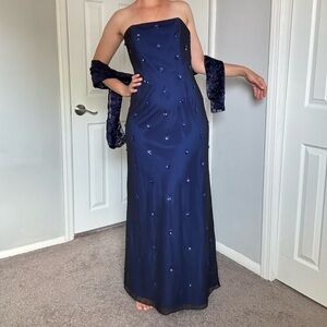 Adrianna Papell evening Navy 3D sequin beaded embellished flowers maxi  dress